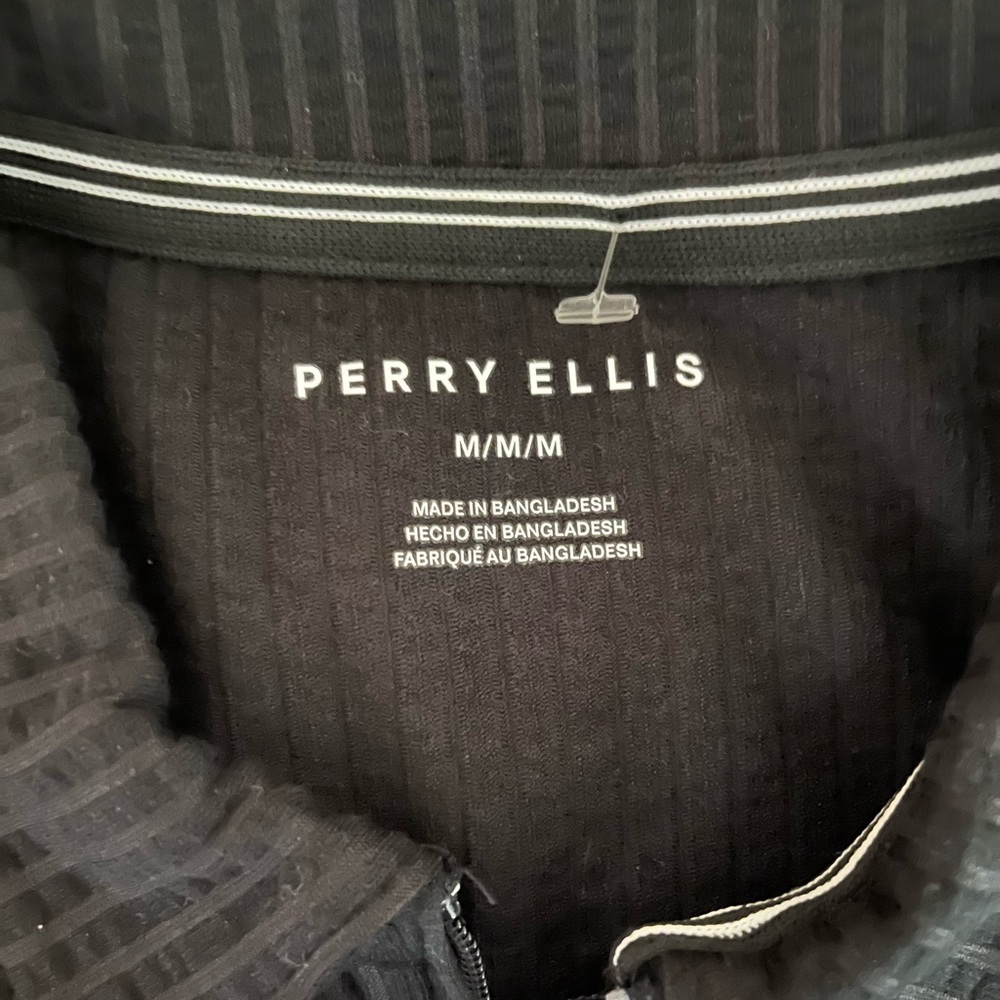 Perry Ellis top - Picture 3 of 4